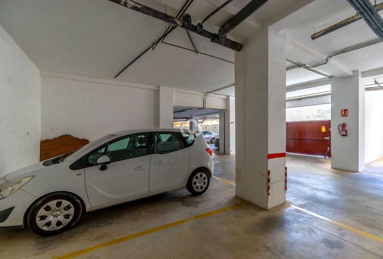 Resale - Apartment -
Dehesa de campoamor - Altos de campoamor