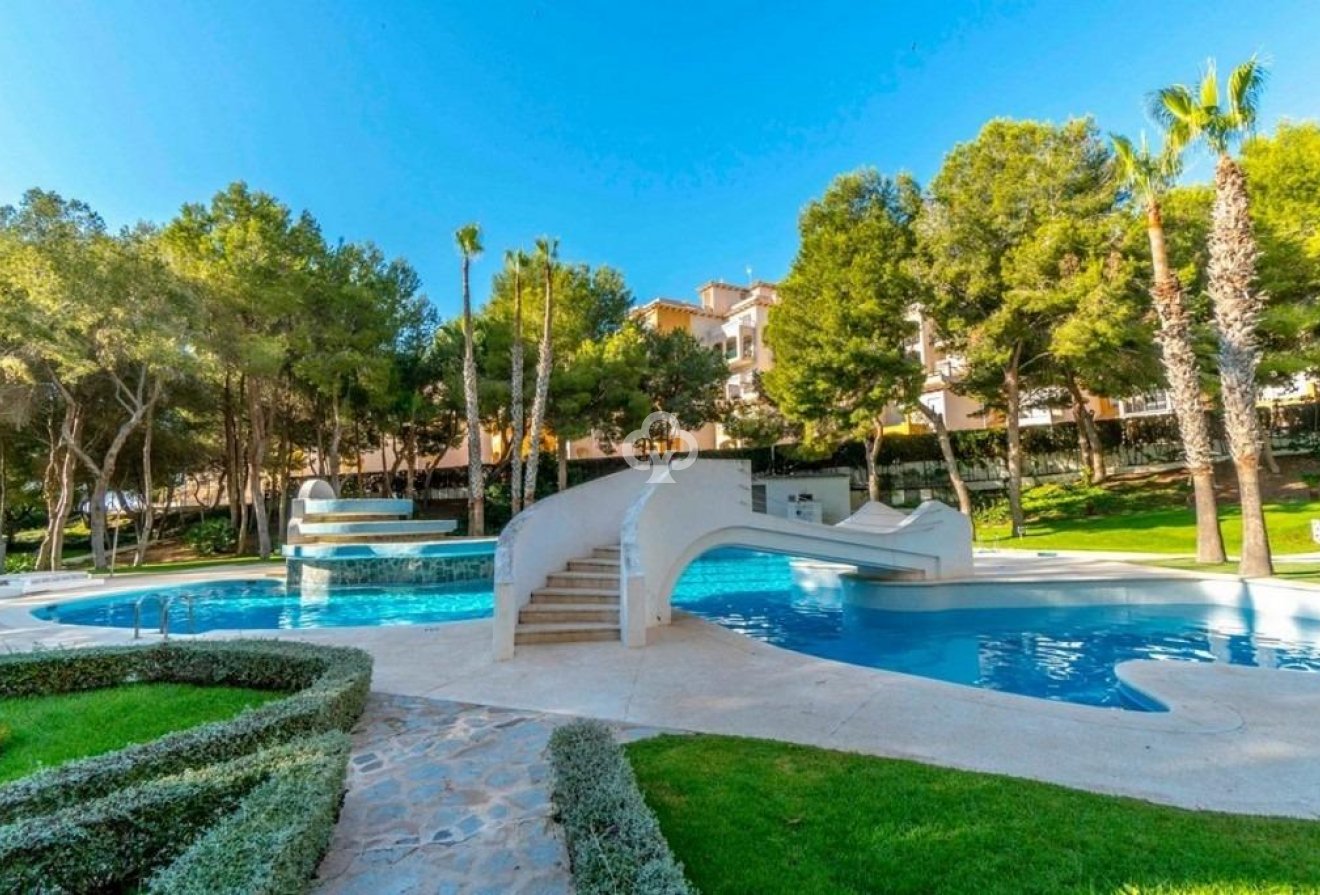 Resale - Apartment -
Dehesa de campoamor - Altos de campoamor