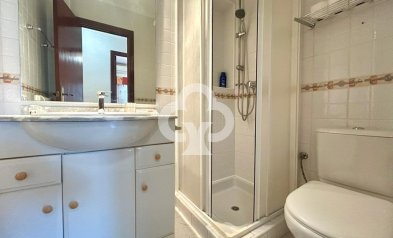 Resale - Villa -
Orihuela Costa - Aguamarina