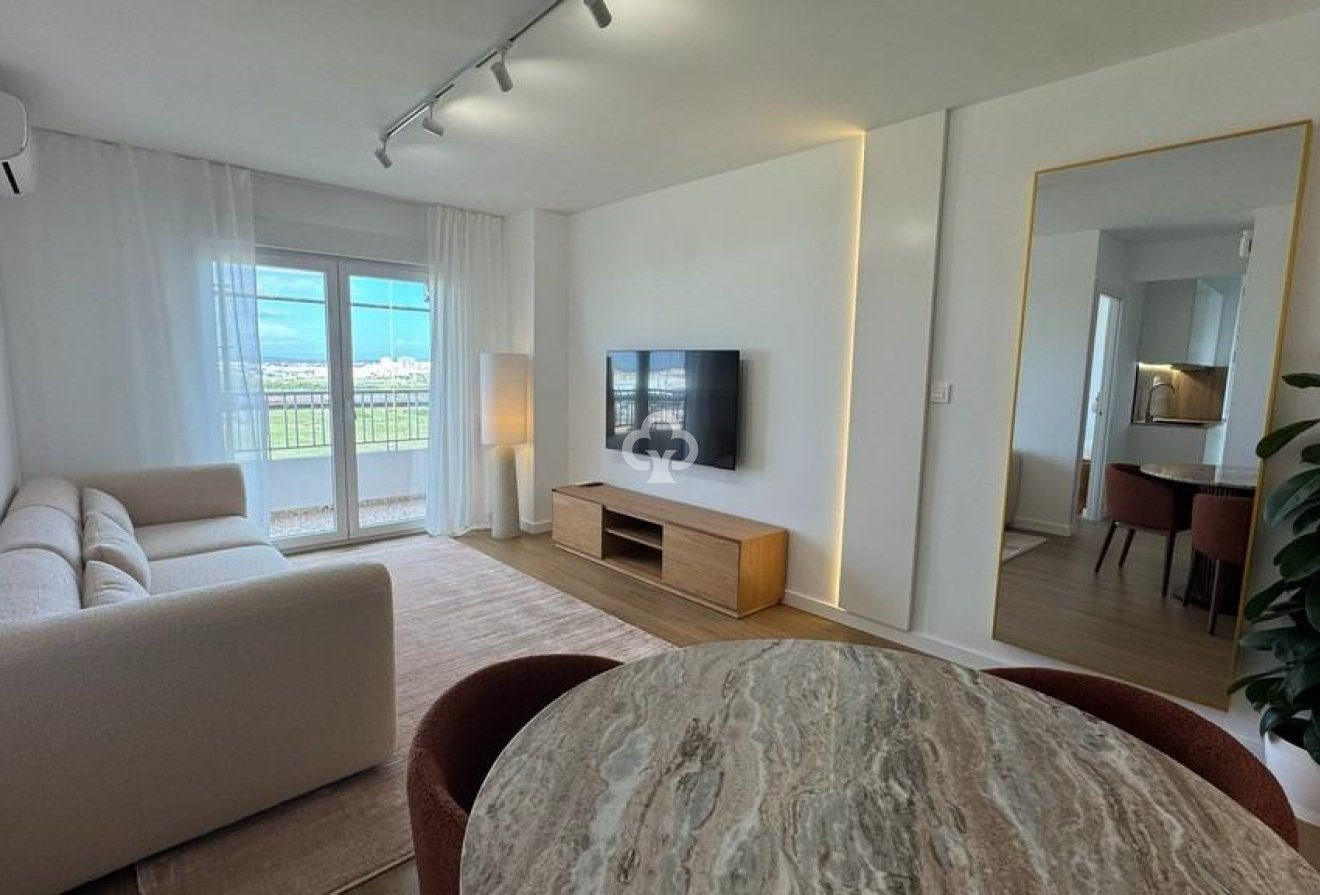 Resale - Apartment -
Torrevieja - Punta Prima