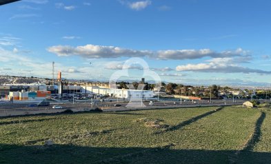 Resale - Apartment -
Torrevieja - Punta Prima
