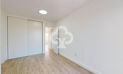 Jälleenmyynti - Bungalow -
Orihuela Costa - Villamartín-Las Filipinas