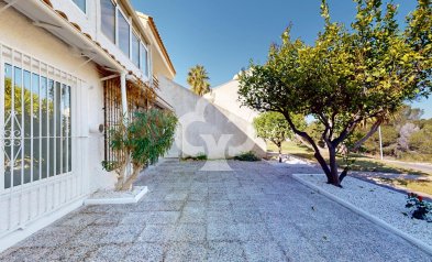 Jälleenmyynti - Bungalow -
Orihuela Costa - Villamartín-Las Filipinas