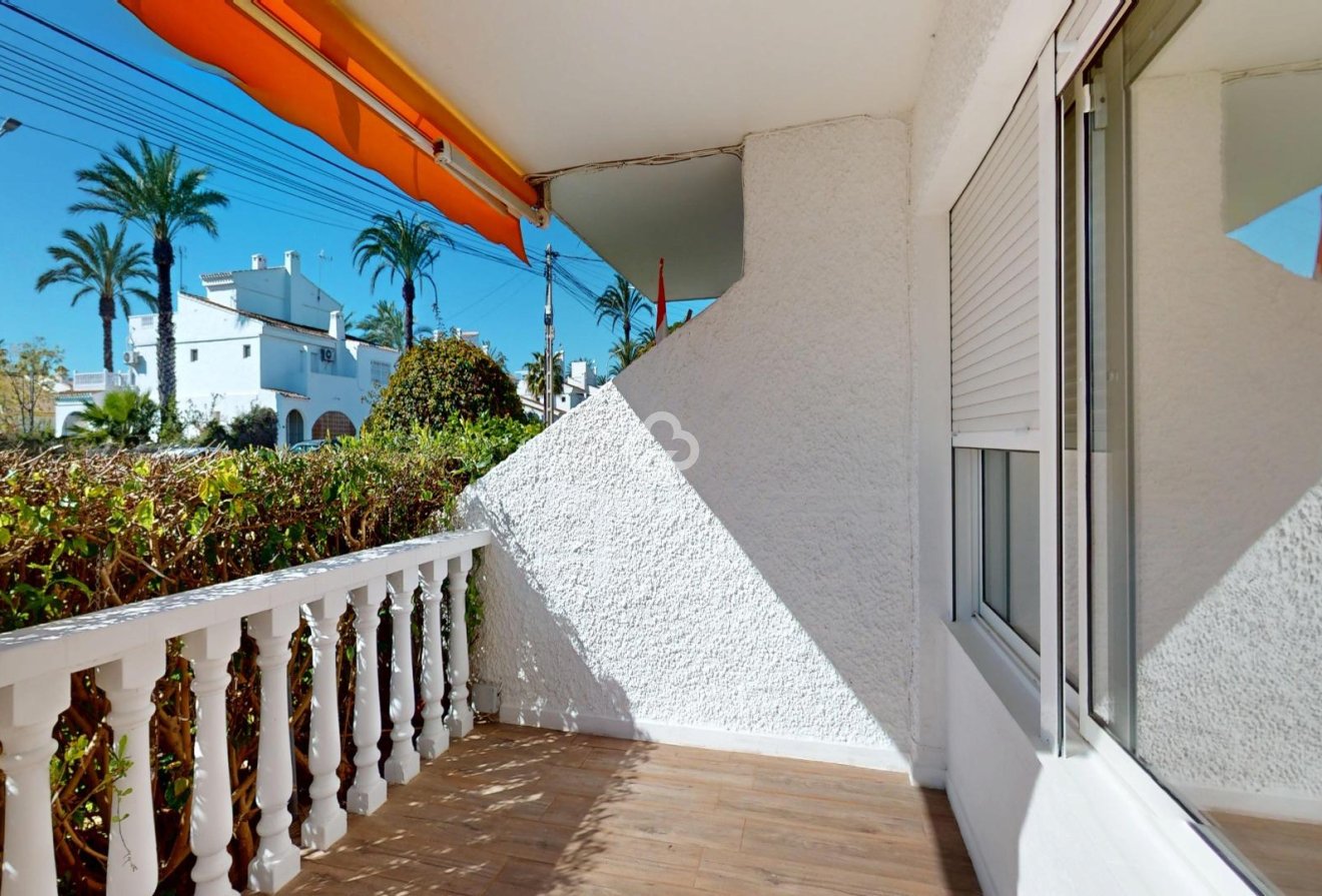 Jälleenmyynti - Bungalow -
Orihuela Costa - Villamartín-Las Filipinas