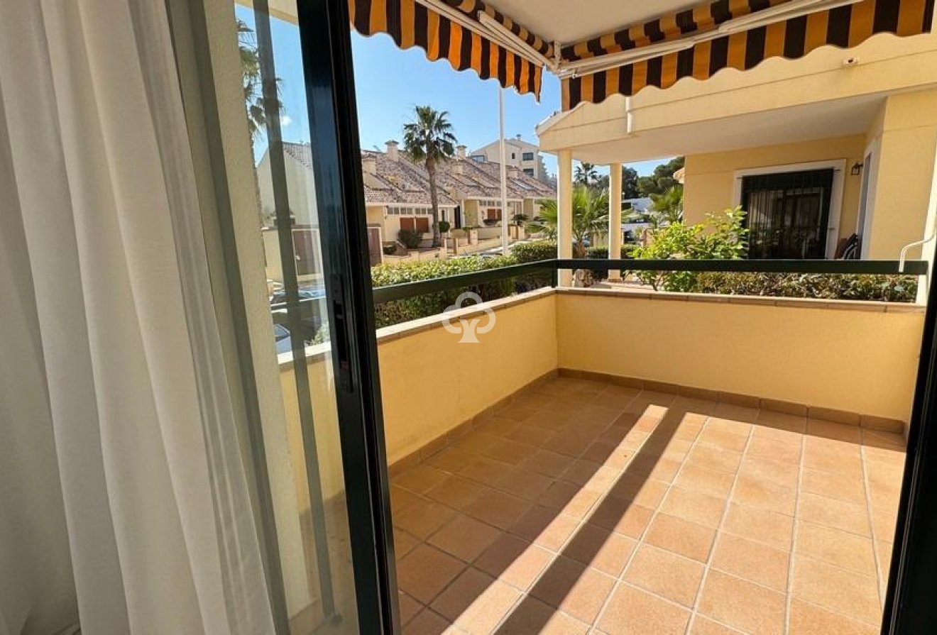 Jälleenmyynti - Apartment -
Orihuela Costa - Las Filipinas