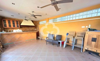 Resale - Villa -
Dehesa de campoamor - Campoamor