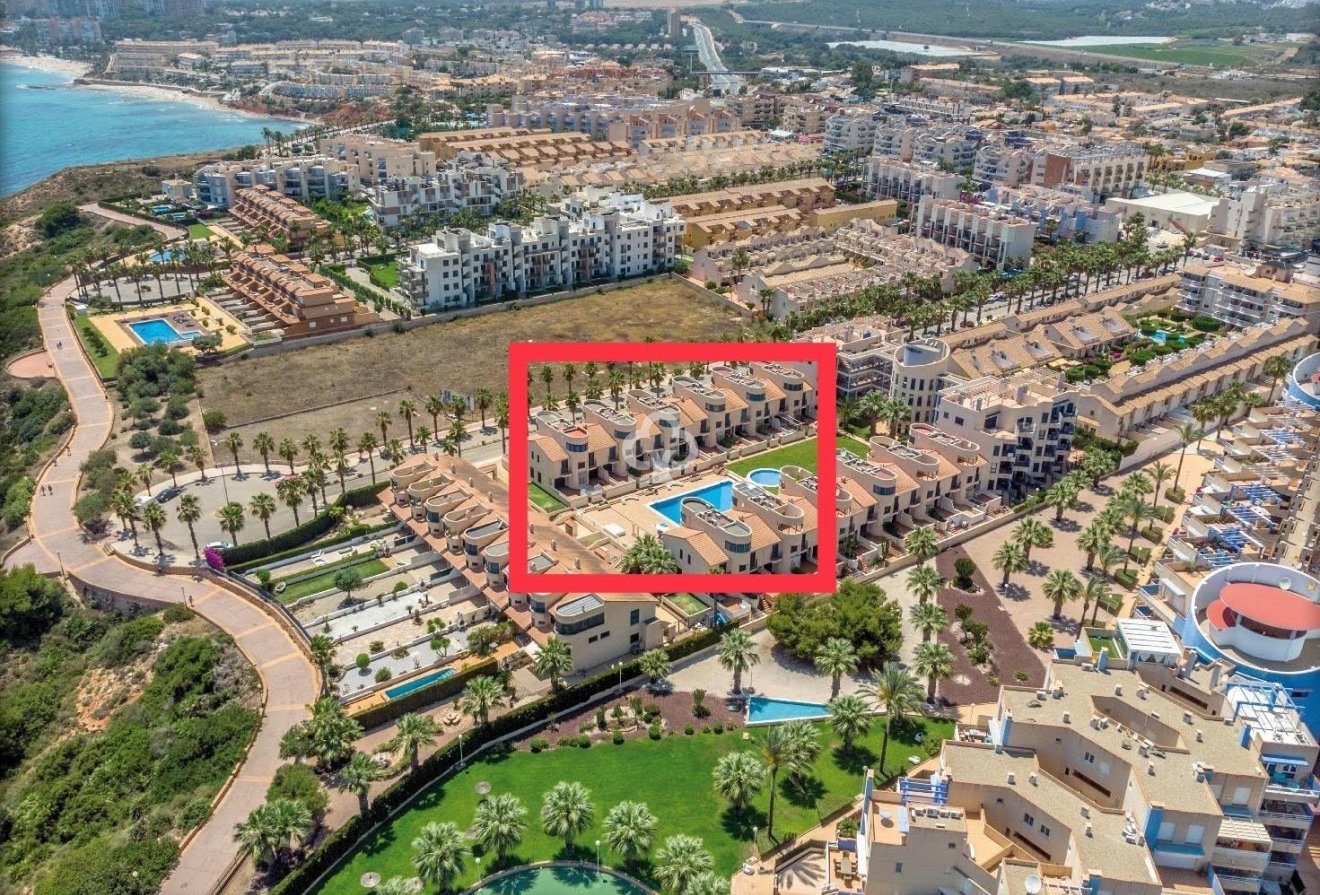 Reventa - Terraced house -
Cabo Roig