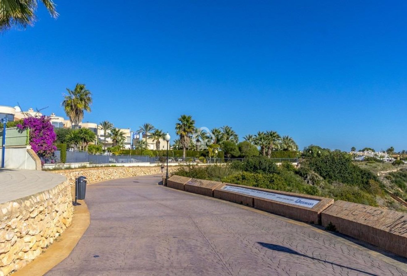 Reventa - Terraced house -
Cabo Roig