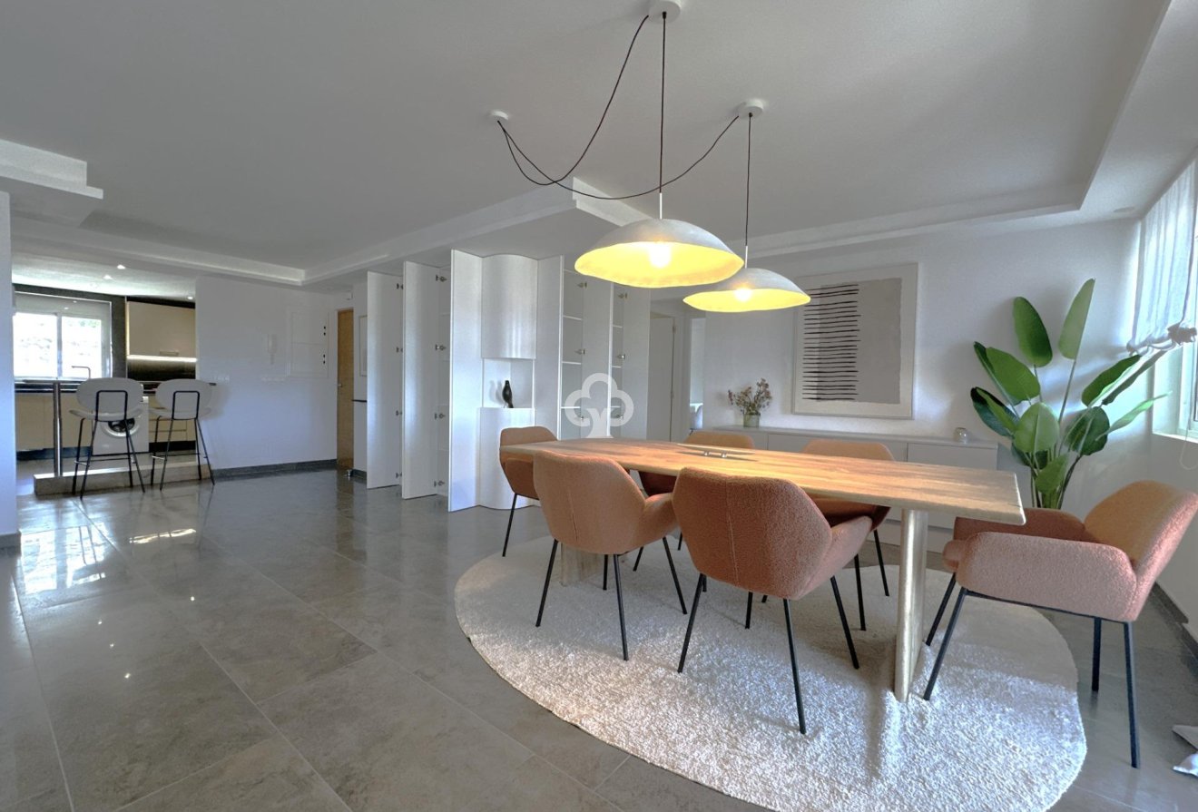 Wiederverkauf - Piso -
Fuengirola - Los Pacos