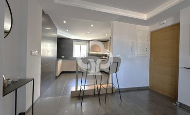 Wiederverkauf - Piso -
Fuengirola - Los Pacos