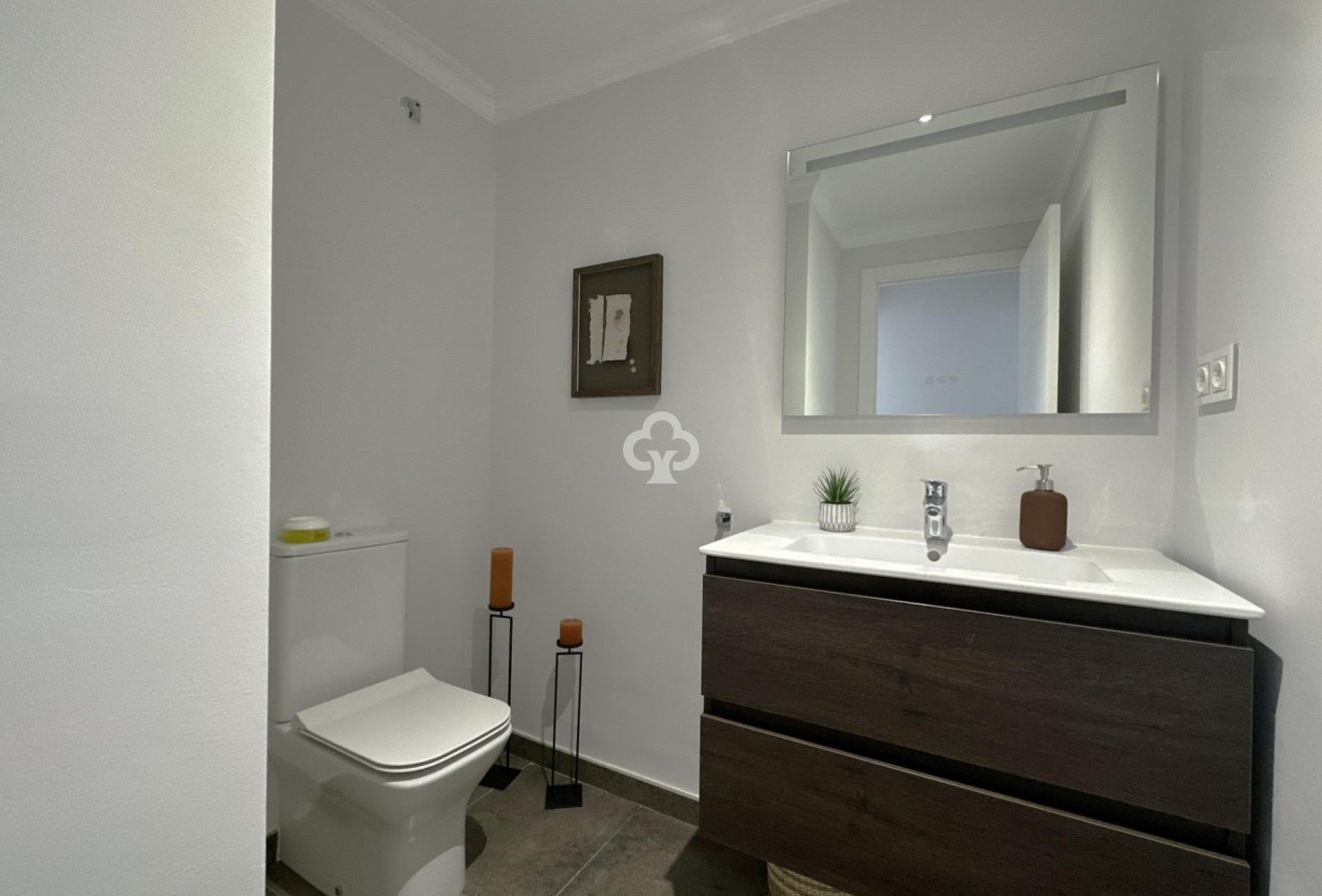 Wiederverkauf - Piso -
Fuengirola - Los Pacos
