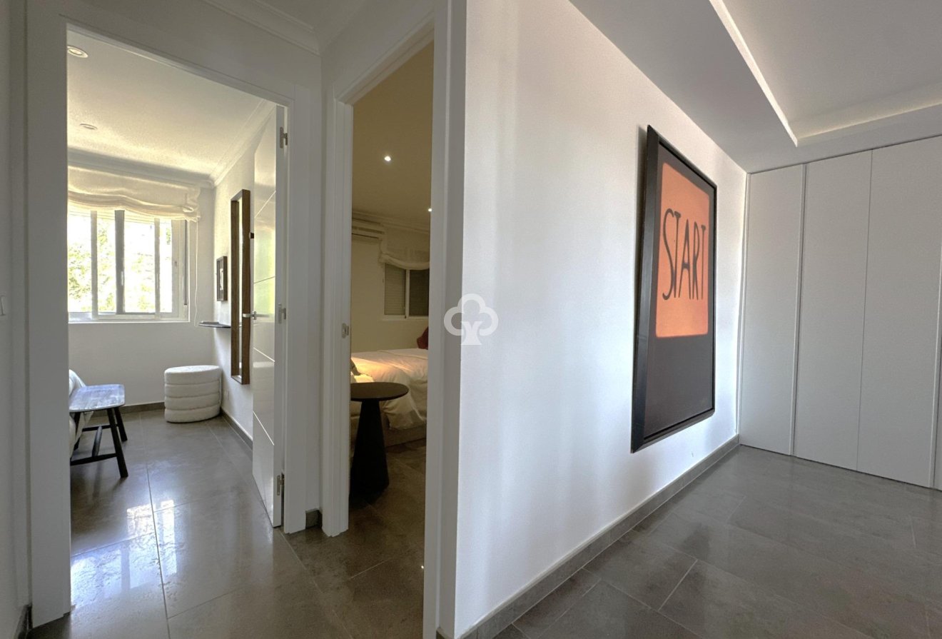 Wiederverkauf - Piso -
Fuengirola - Los Pacos