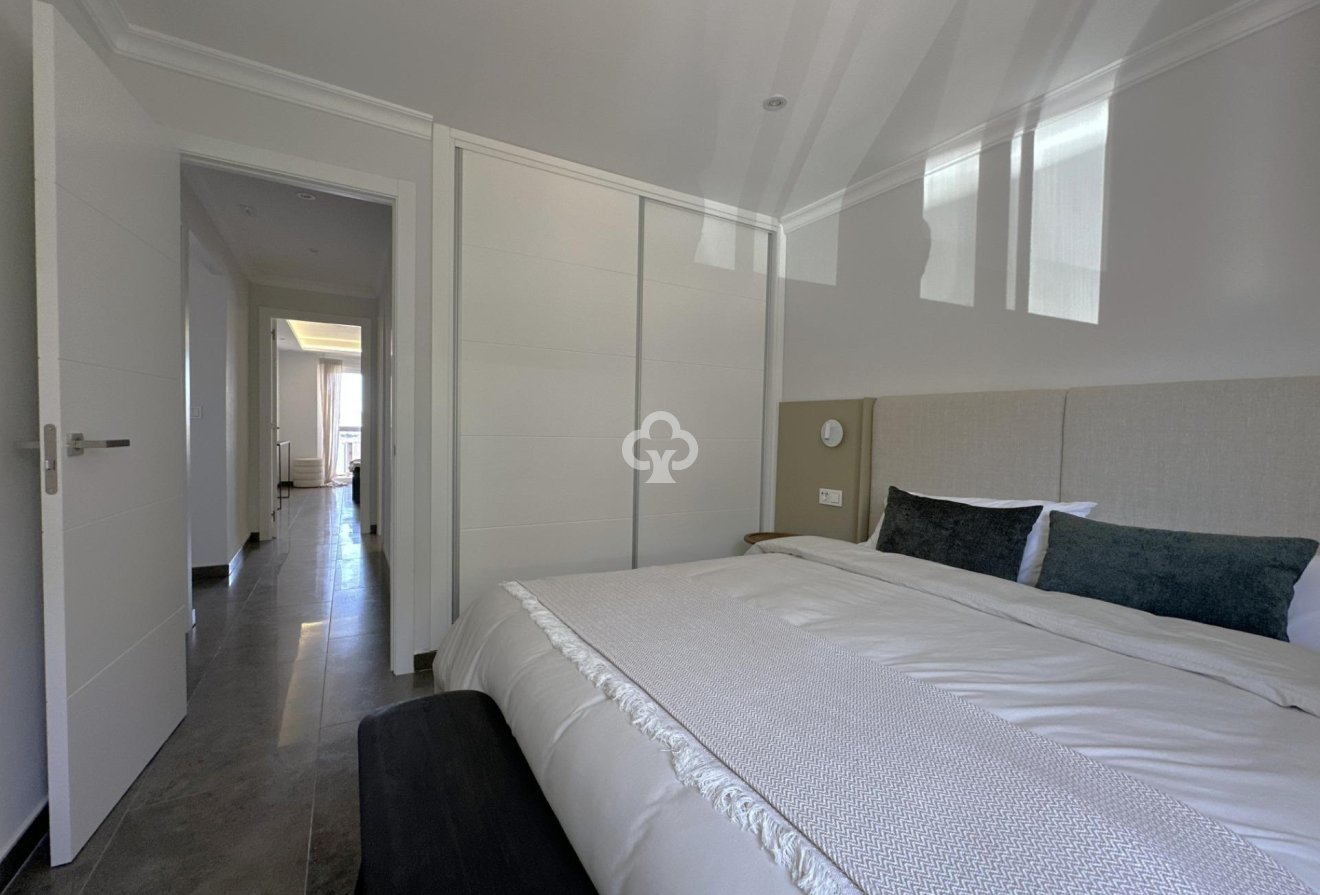 Wiederverkauf - Piso -
Fuengirola - Los Pacos