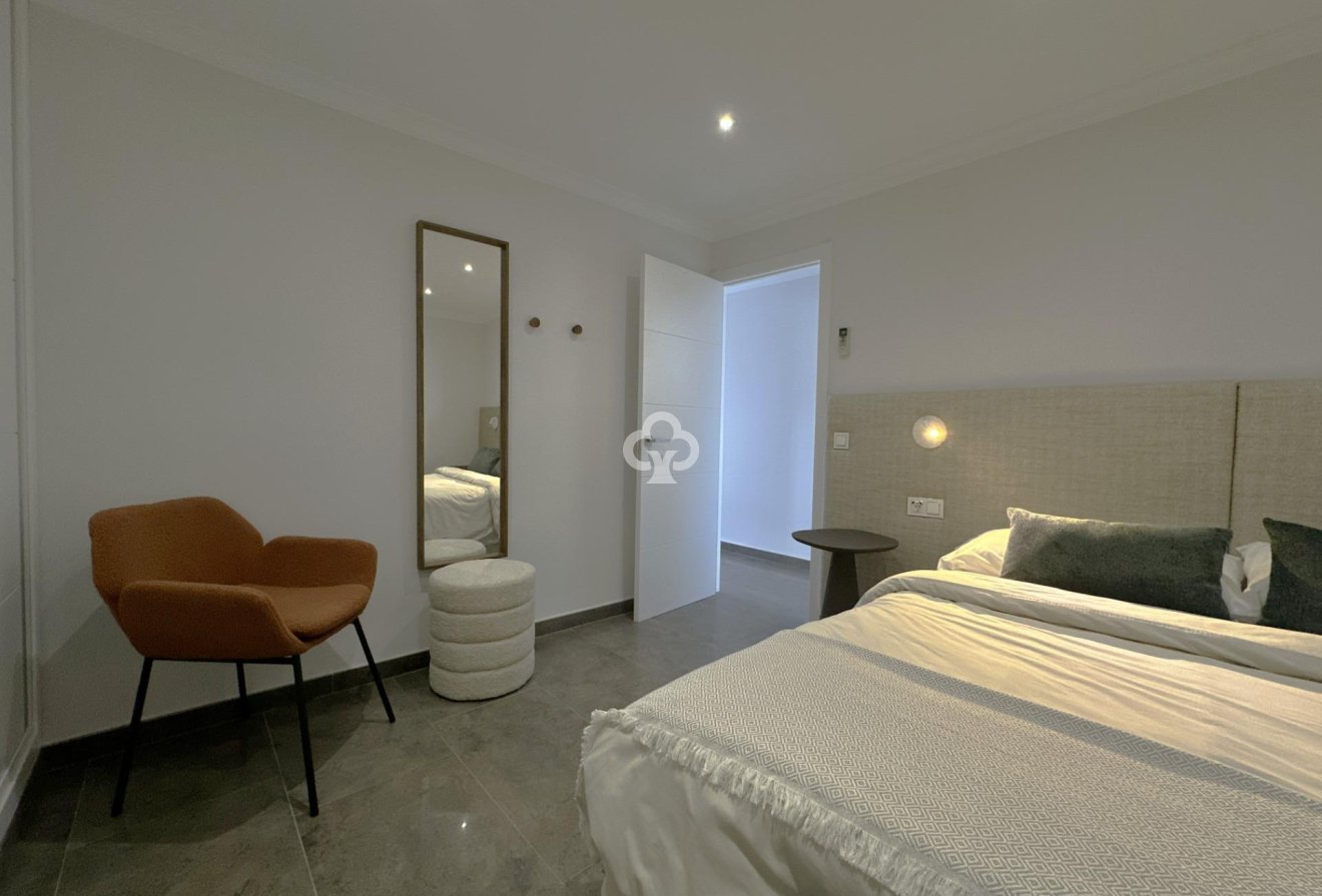 Wiederverkauf - Piso -
Fuengirola - Los Pacos