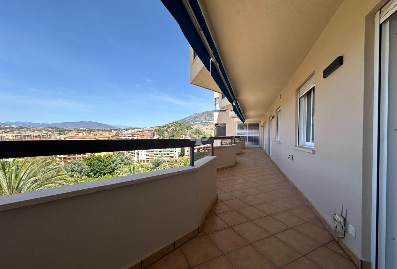 Wiederverkauf - Piso -
Fuengirola - Los Pacos