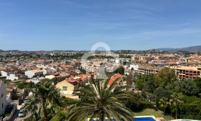 Wiederverkauf - Piso -
Fuengirola - Los Pacos