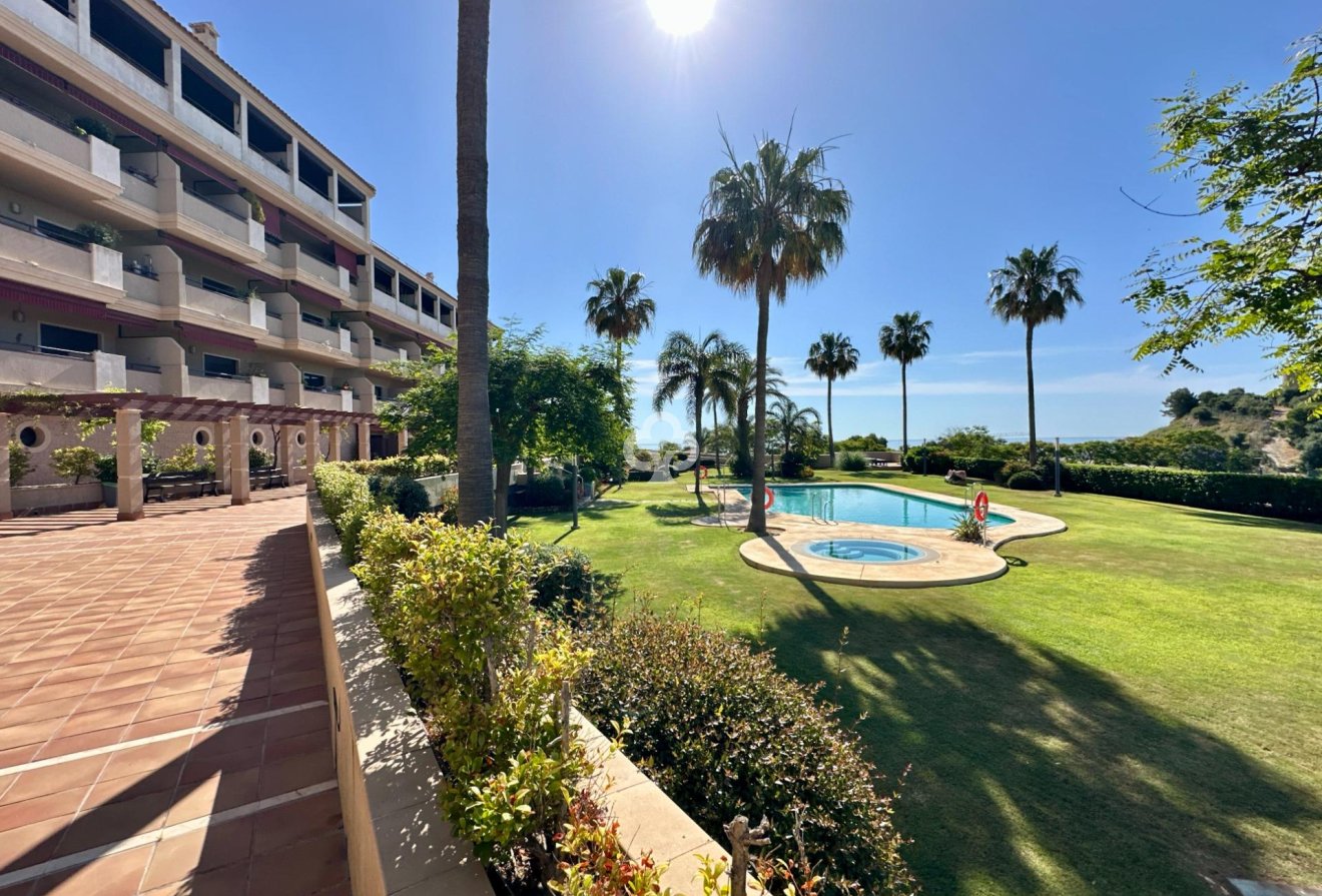 Wiederverkauf - Planta baja -
Fuengirola - Los Pacos