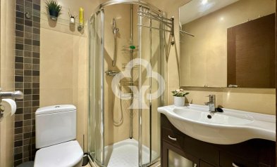 Wiederverkauf - Planta baja -
Fuengirola - Los Pacos