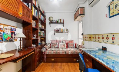 Reventa - Apartment -
Torrevieja - Centro - Muelle Pesquero