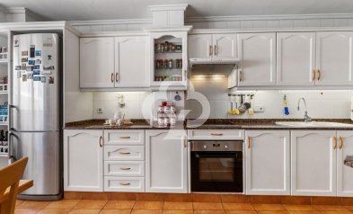 Reventa - Apartment -
Torrevieja - Centro - Muelle Pesquero