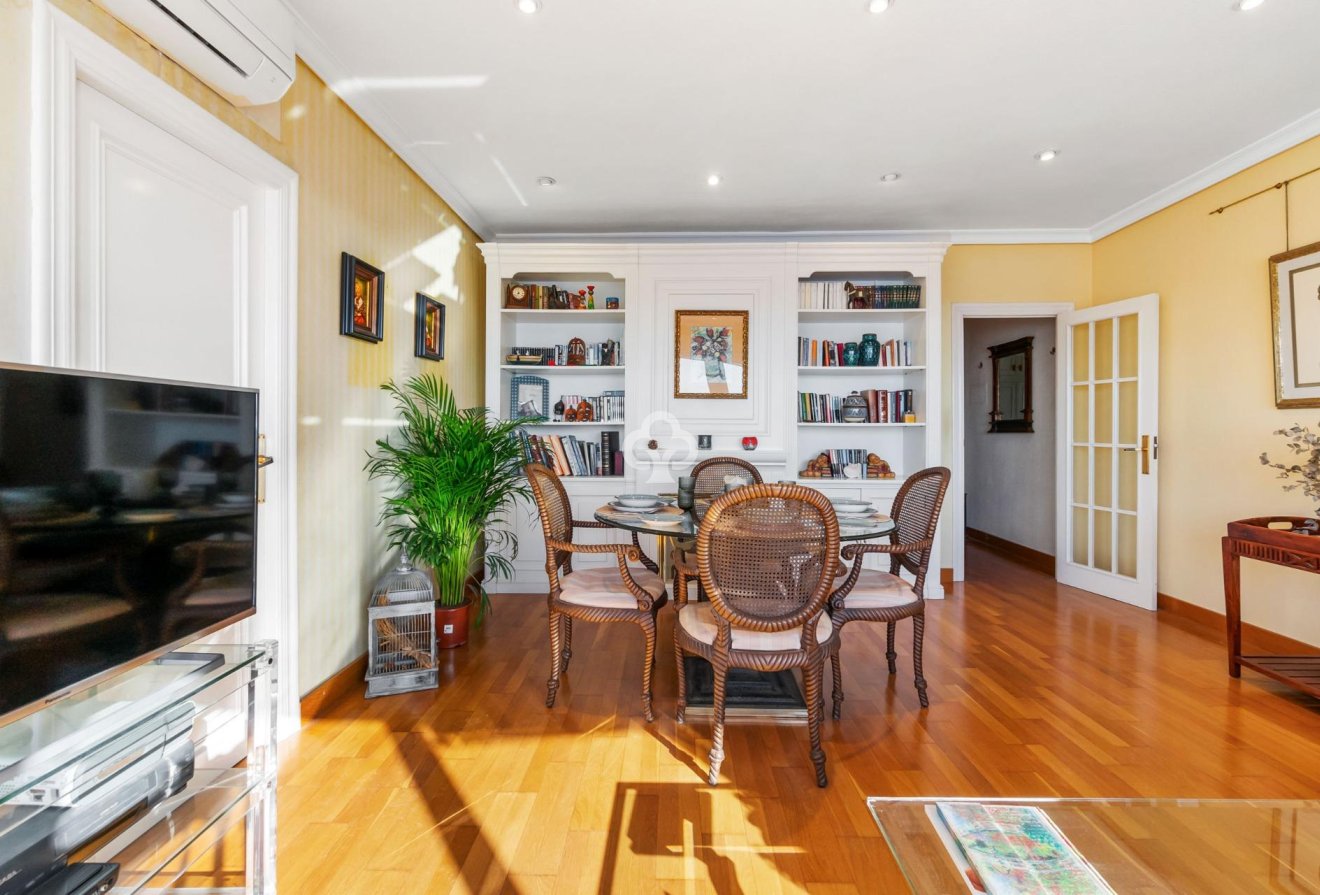 Reventa - Apartment -
Torrevieja - Centro - Muelle Pesquero