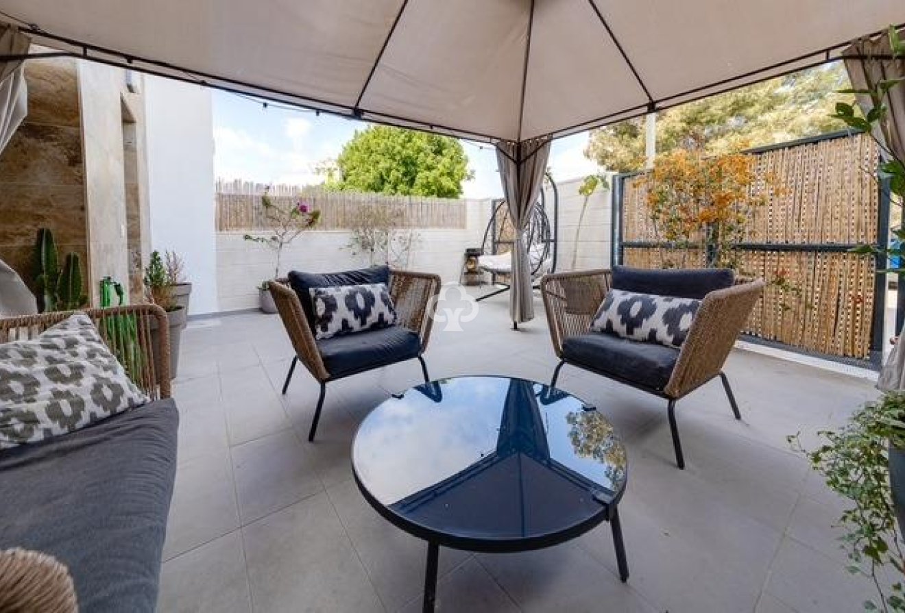 Resale - Terraced house -
Orihuela Costa - Las Filipinas