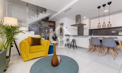 Resale - Terraced house -
Orihuela Costa - Las Filipinas