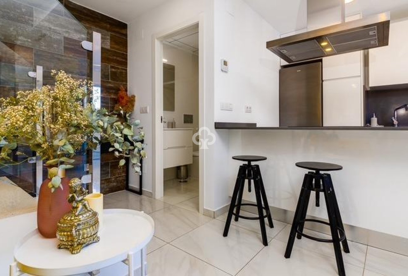Resale - Terraced house -
Orihuela Costa - Las Filipinas