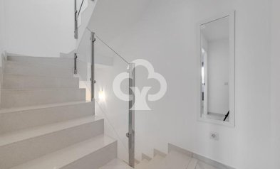 Resale - Terraced house -
Orihuela Costa - Las Filipinas