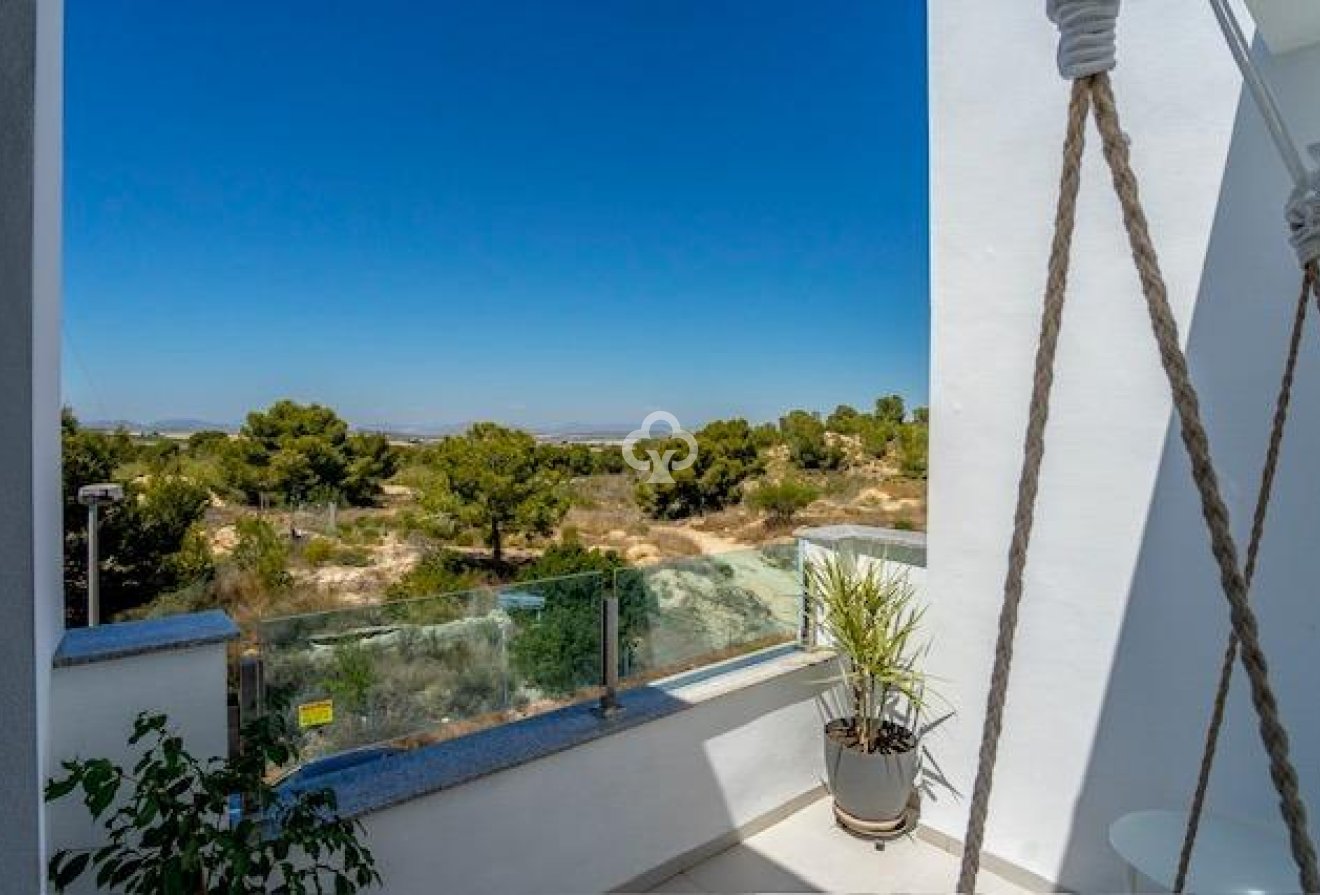Resale - Terraced house -
Orihuela Costa - Las Filipinas