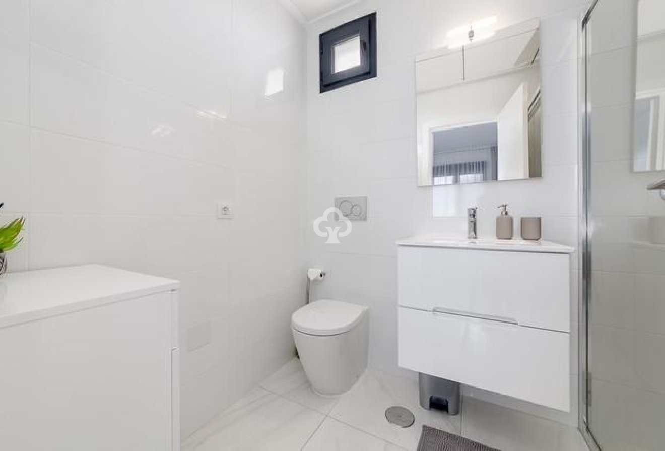 Resale - Terraced house -
Orihuela Costa - Las Filipinas