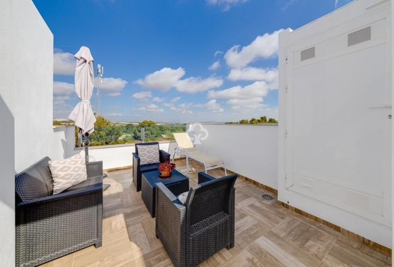 Resale - Terraced house -
Orihuela Costa - Las Filipinas