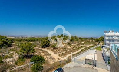 Resale - Terraced house -
Orihuela Costa - Las Filipinas