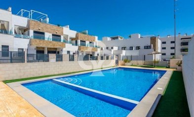 Resale - Terraced house -
Orihuela Costa - Las Filipinas