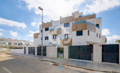 Resale - Terraced house -
Orihuela Costa - Las Filipinas