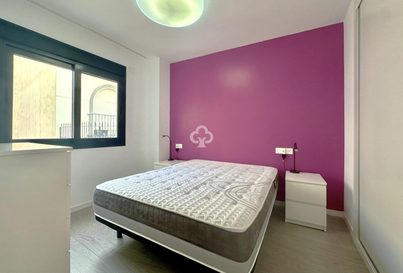 Resale - Apartament -
Fuengirola - Los Boliches