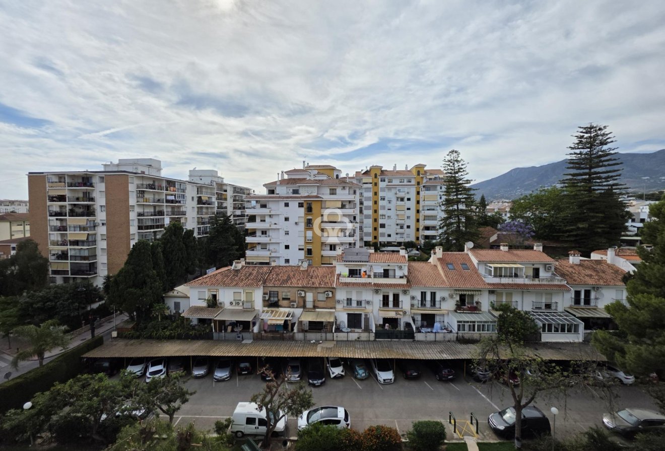 Resale - Apartament -
Fuengirola - Los Boliches