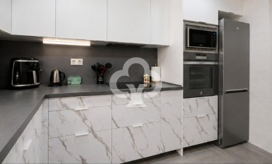Resale - Apartament -
Fuengirola - Los Boliches