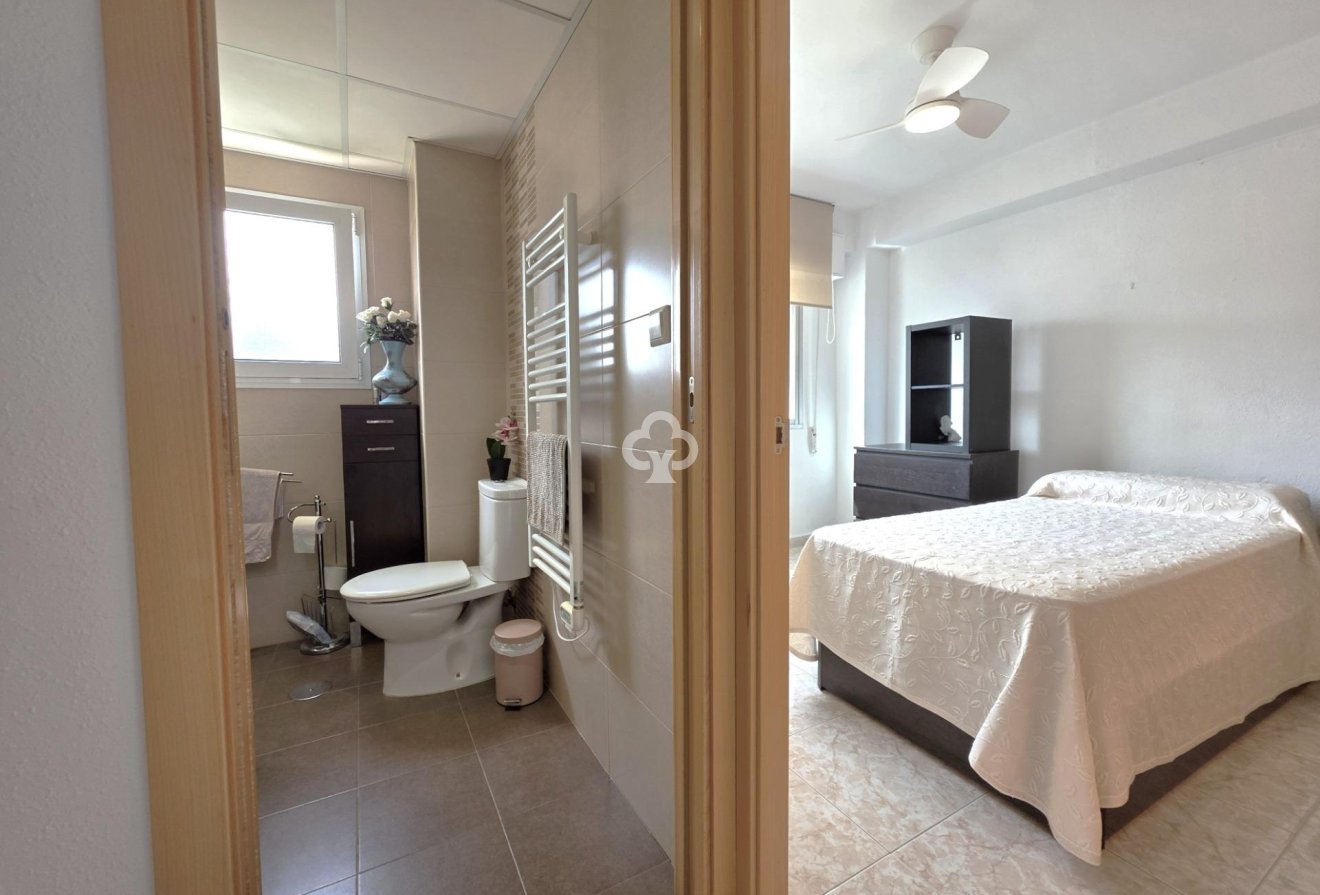 Resale - Apartament -
Fuengirola - Los Boliches