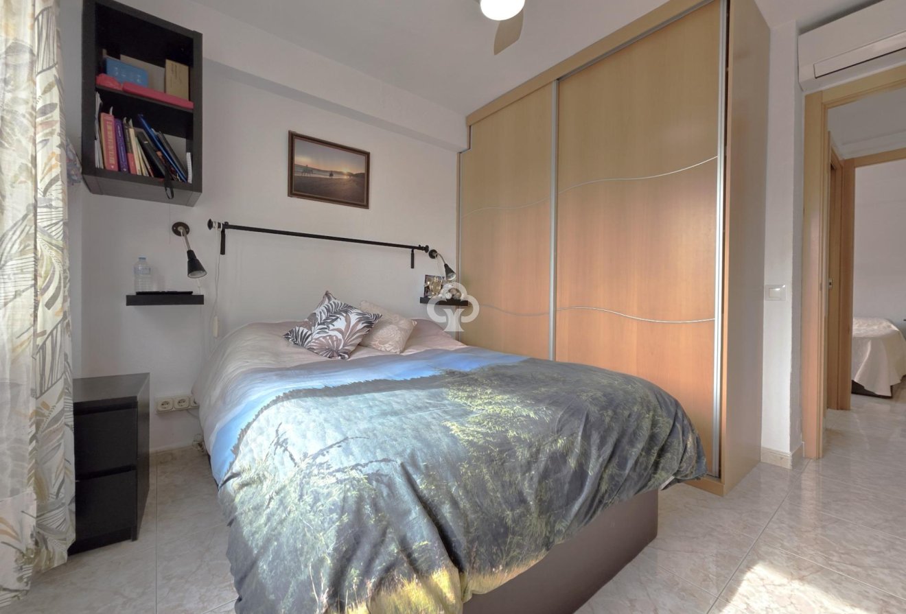 Resale - Apartament -
Fuengirola - Los Boliches