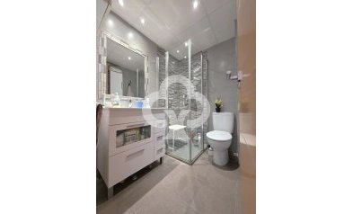Resale - Apartament -
Fuengirola - Los Boliches