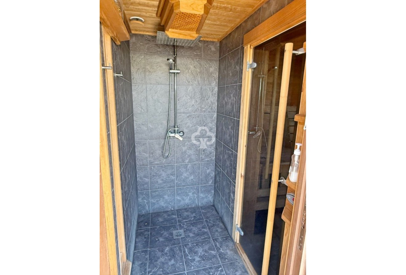 Resale - Penthouse -
Torrevieja - Playa de los Locos