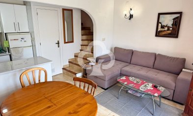 Jälleenmyynti - Casa Tipo Dúplex -
Torrevieja - Los balcones