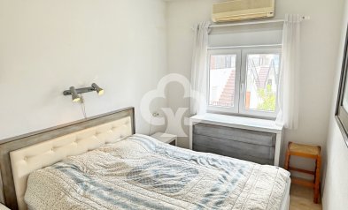 Jälleenmyynti - Casa Tipo Dúplex -
Torrevieja - Los balcones