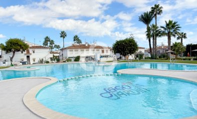 Jälleenmyynti - Casa Tipo Dúplex -
Torrevieja - Los balcones