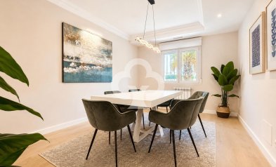Resale - Villa -
Dehesa de campoamor - Campoamor