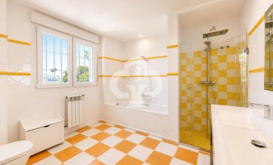 Resale - Villa -
Dehesa de campoamor - Campoamor