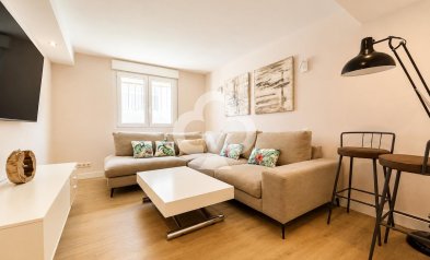 Resale - Villa -
Dehesa de campoamor - Campoamor