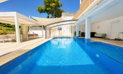 Resale - Villa -
Dehesa de campoamor - Campoamor