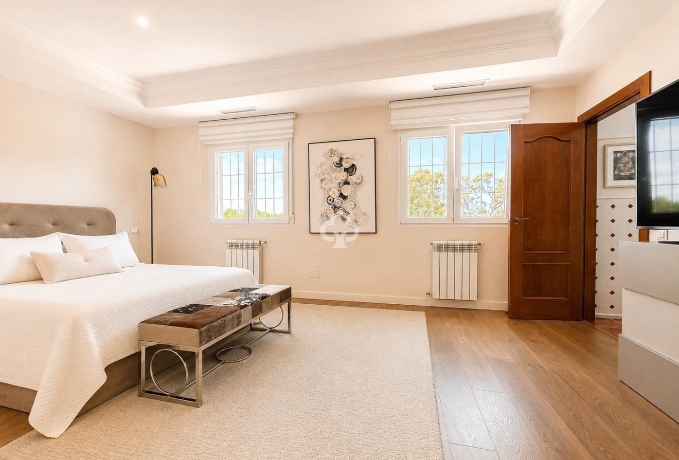 Resale - Villa -
Dehesa de campoamor - Campoamor